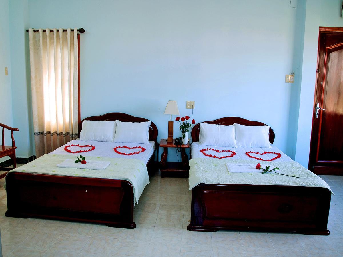Queen 3 Hotel Нячанг Экстерьер фото