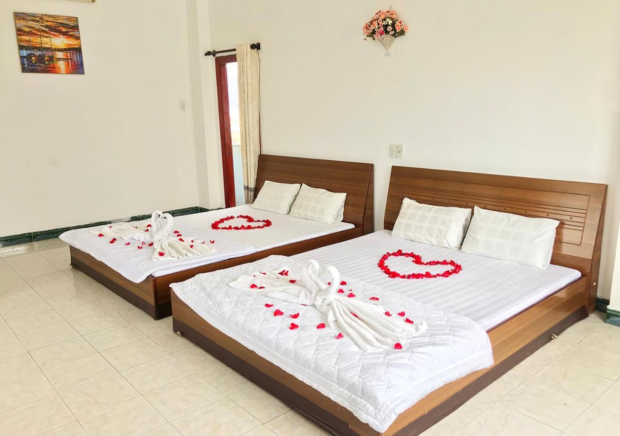 Queen 3 Hotel Нячанг Экстерьер фото